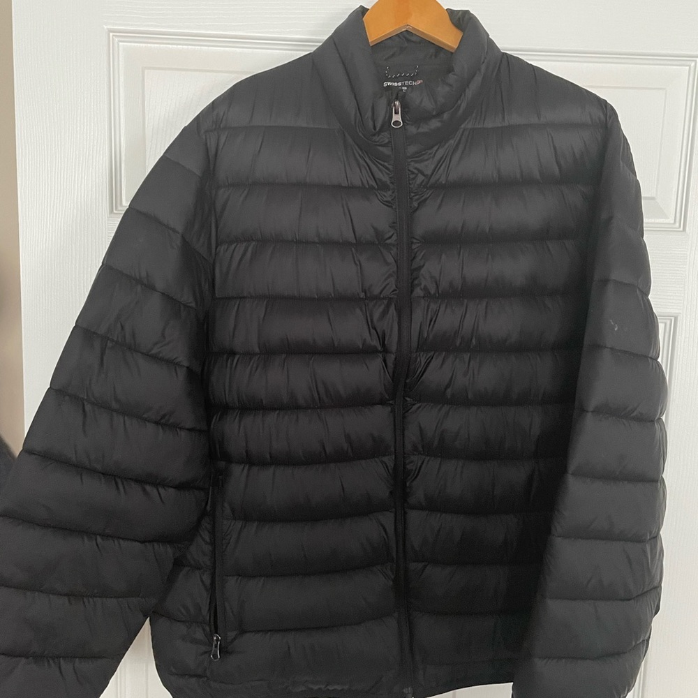 Swiss Tech NWOT Men’s Black Jacket Full Zip Size XL